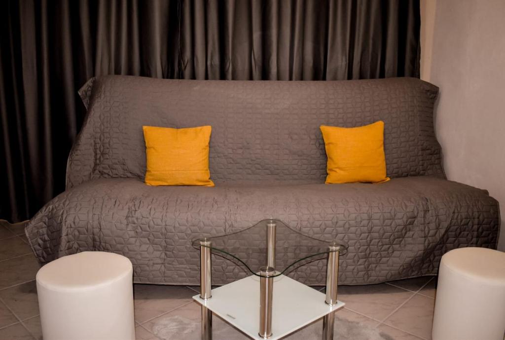 Posedenie v ubytovaní Studio apartman Moreno