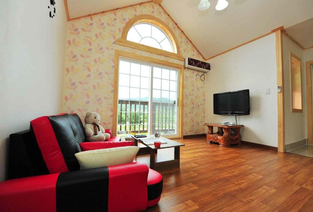 Prime Pension - One-Bedroom House