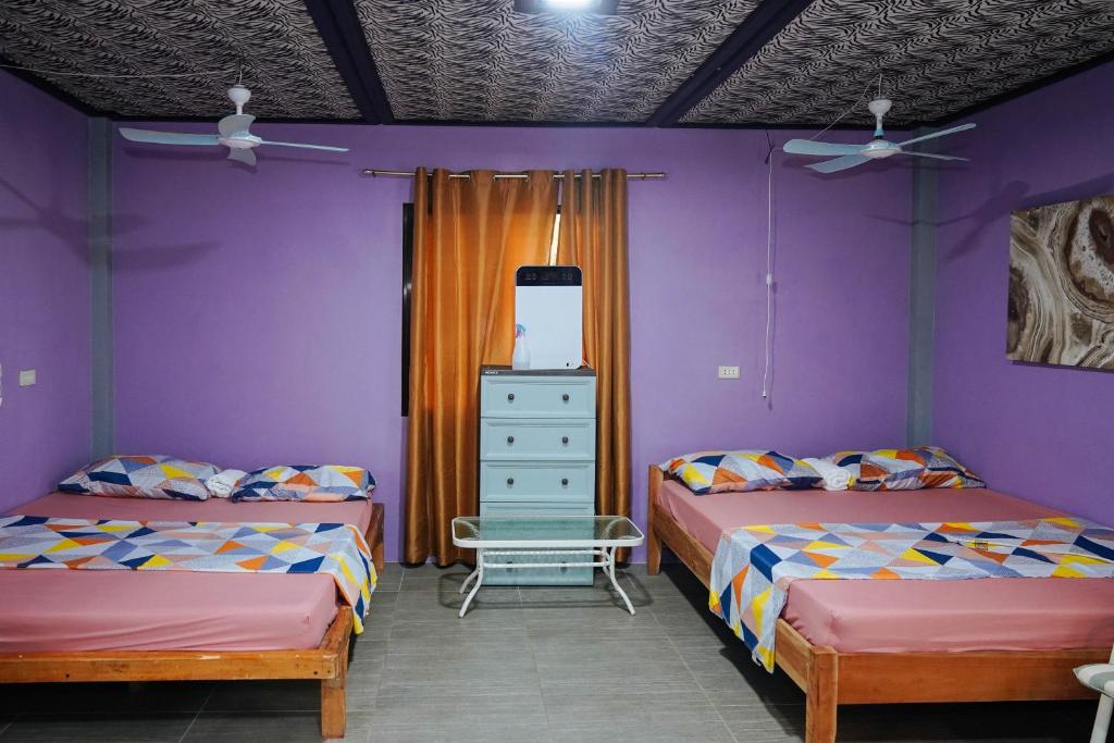 Negra Mountain Resort - Family Room