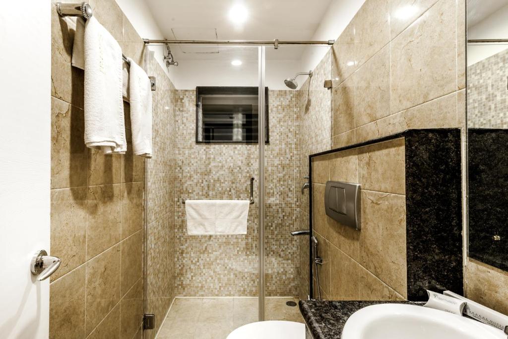 Koupelna v ubytování Saaral Residency