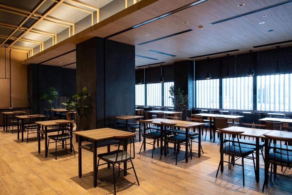 Restaurace v ubytování Hotel Keihan Tenmabashi Ekimae