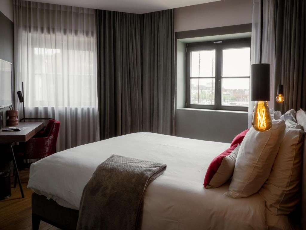 U Eat & Sleep Antwerp - Resim 39