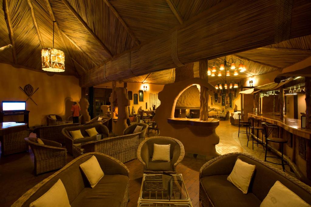 Posezení v ubytování Amboseli Sopa Lodge