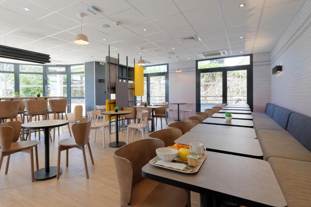 Posezení v ubytování B&B HOTEL Le Touquet