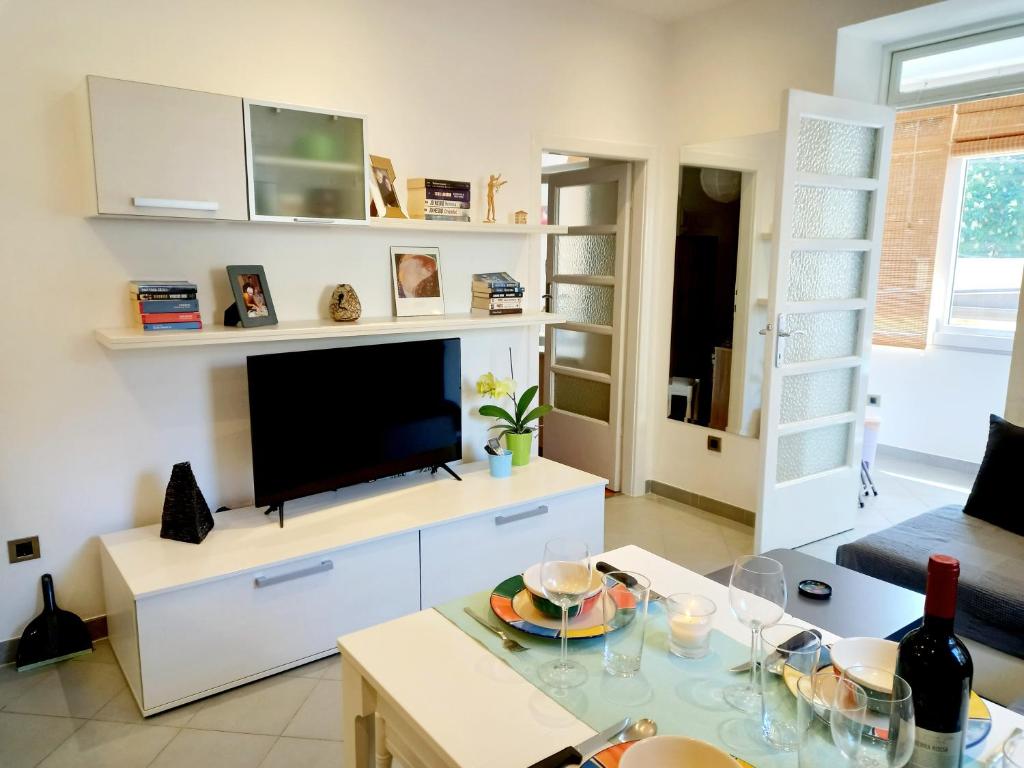 Telewizja i/lub zestaw kina domowego w obiekcie Apartment Punta