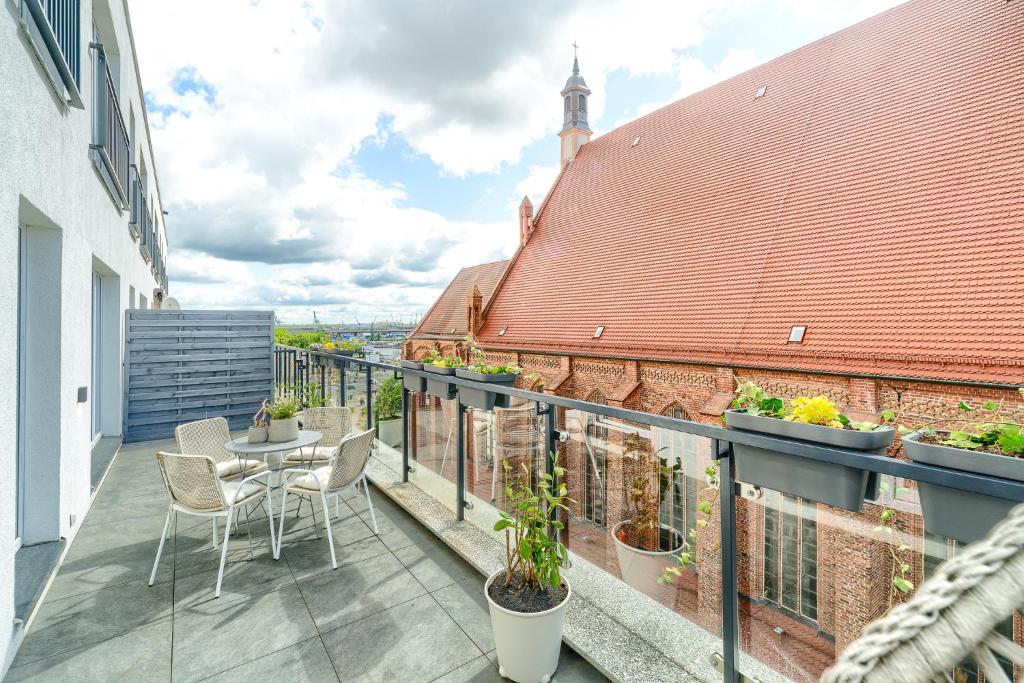 Balkón alebo terasa v ubytovaní Apartament Prezydencki bulwary Stare Miasto Apartamenty No 1