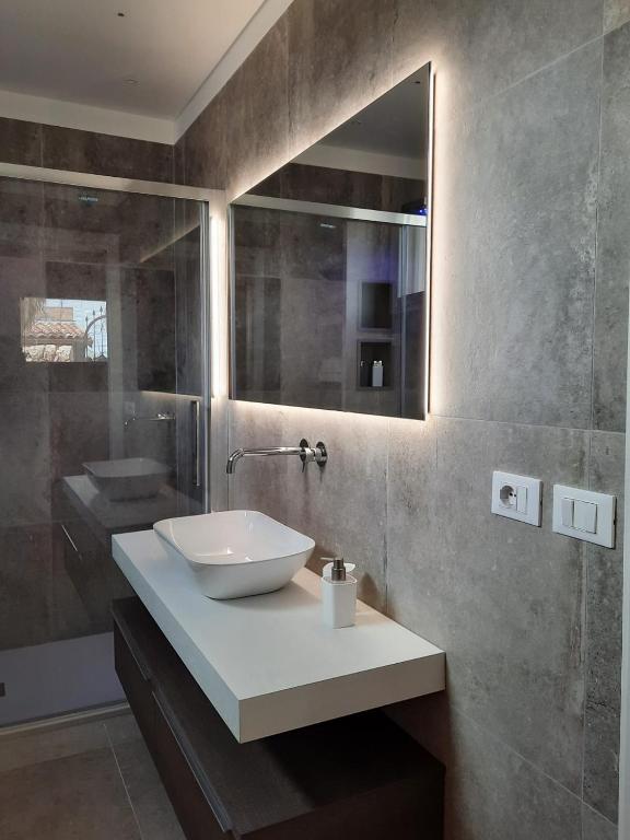 Łazienka w obiekcie Cocciu D'amuri Luxury