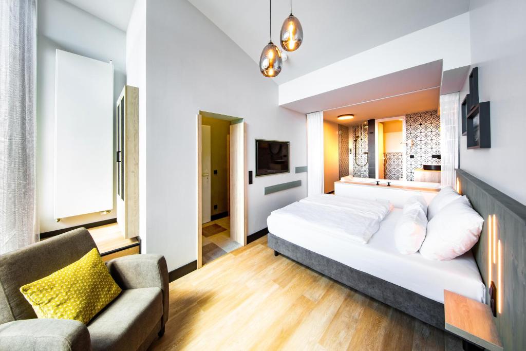 Postel nebo postele na pokoji v ubytování fjord hotel berlin
