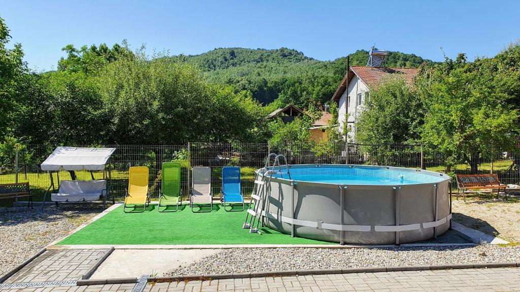 Complex Căsuțe Ocnele Mari