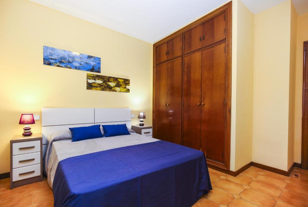 Posteľ alebo postele v izbe v ubytovaní GERANIS VILLA ONLY FAMILIES Planet Costa Dorada