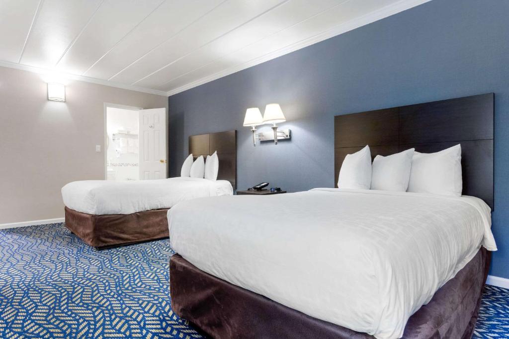 Econo Lodge - Habitación Doble Con Dos Camas Dobles: No Fumar