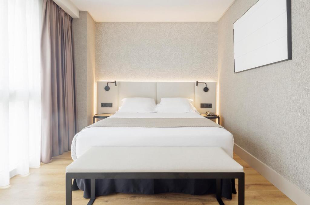 Hotel Ilunion San Sebastián - 6