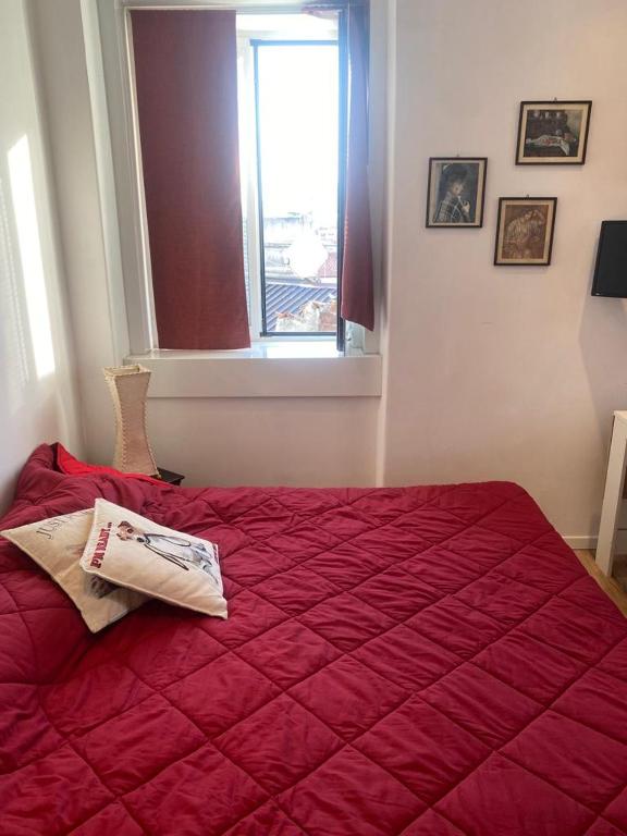 Red dream - One-Bedroom Apartment
