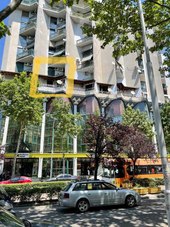 Luxury Center apartment - Imazhi 6