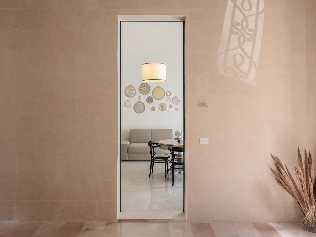 Living u HomeSuites - 16