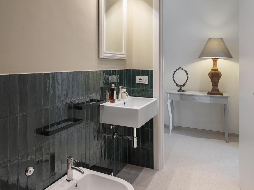 Living u HomeSuites - 17