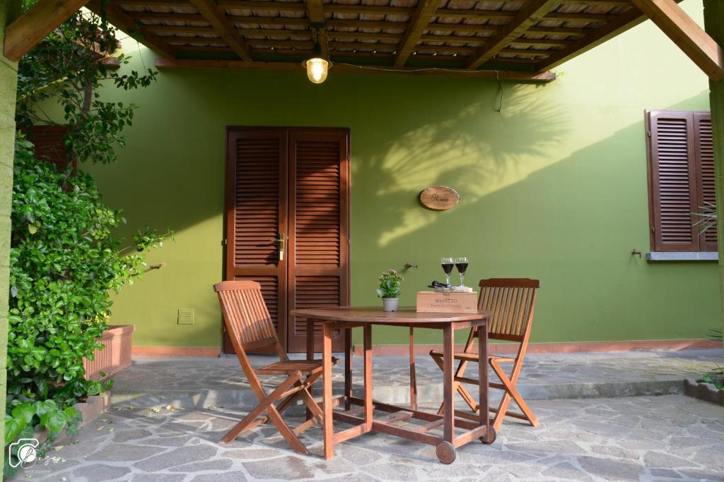 A patio or other outdoor area at Casa Verde Country House