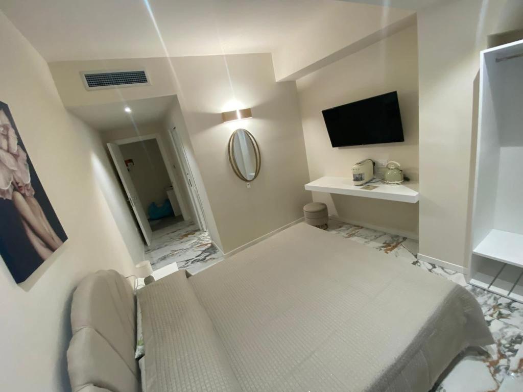 B&B Dominus Luxury Rooms - 7