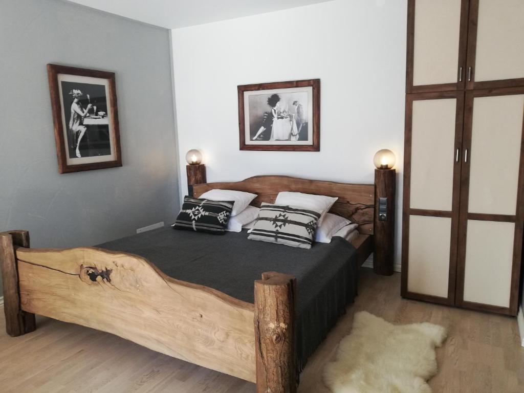 Postel nebo postele na pokoji v ubytování Vinoteegi Residents