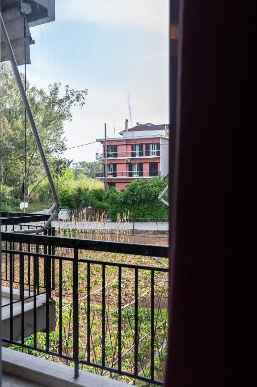 Balkón alebo terasa v ubytovaní Anastasias House - 100μ από την Κυανή Ακτή