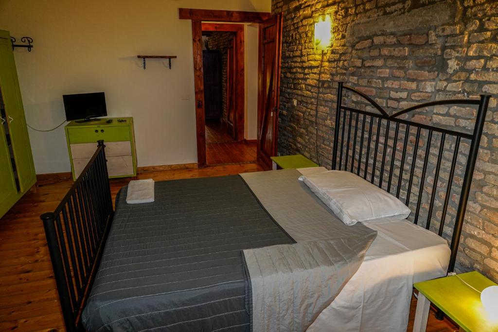 La Locanda degli Artisti - Habitación Cuádruple Con Vista A La Piscina