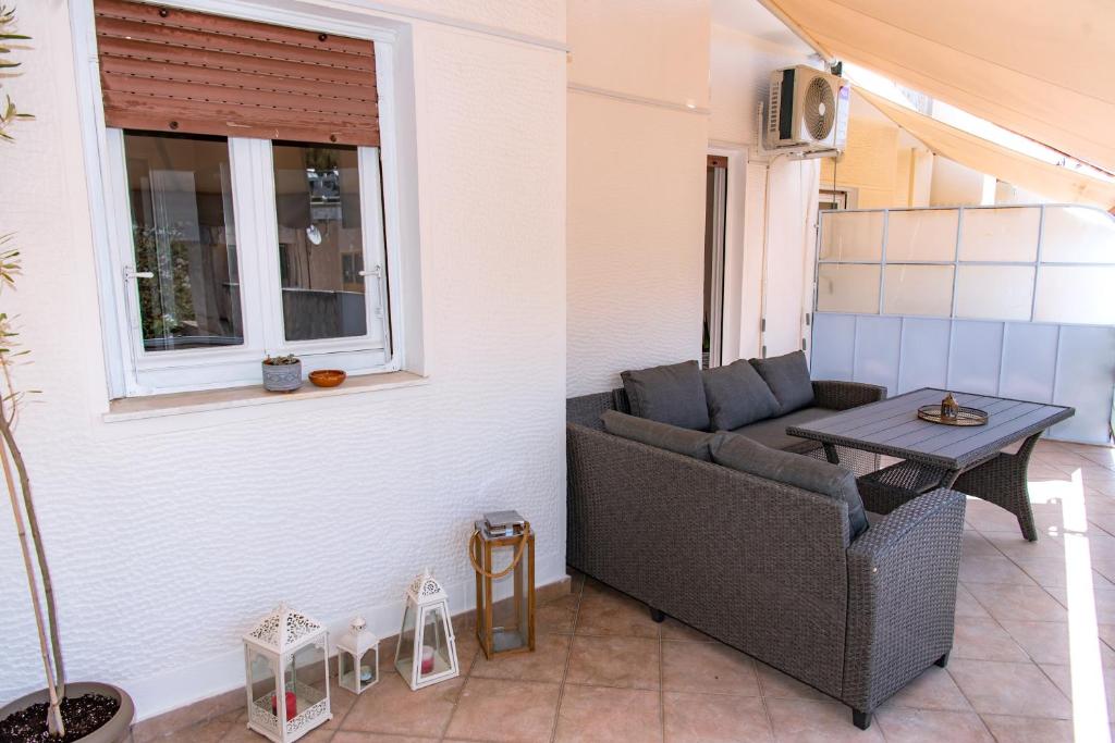 Pnyka Apartment 3 - 8