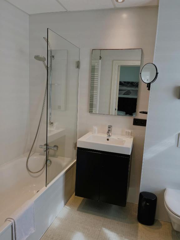 Hotel Le Parisien - Resim 22