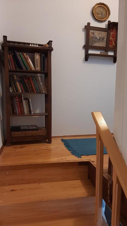 Puhkemaja raamatukogu