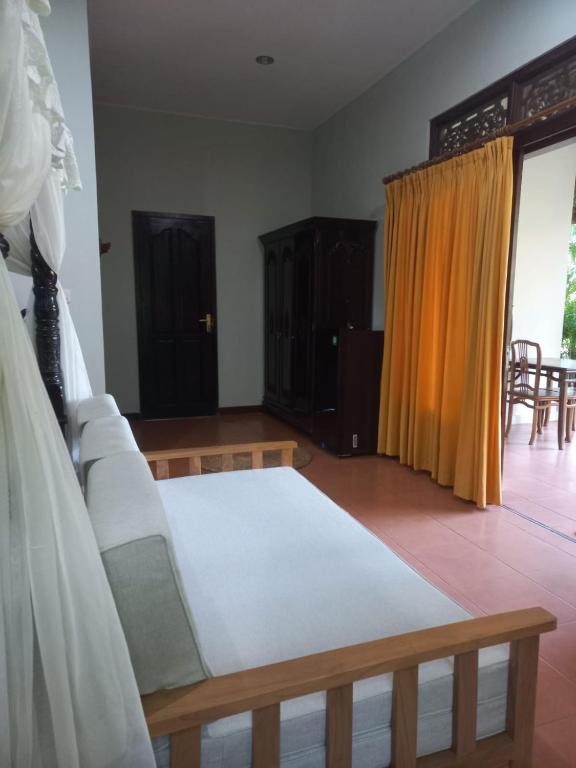 Bali North Beach B&B - Family Suite