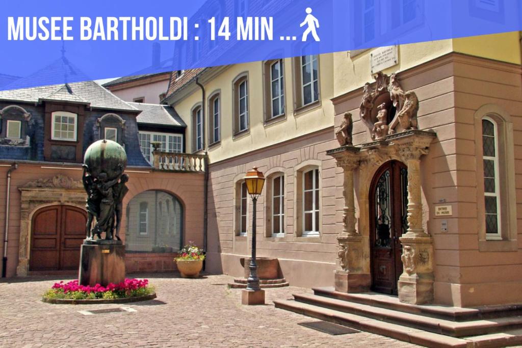 Le Red St Léon : Lit Queen Size * WIFI * Idéal Couple - 19