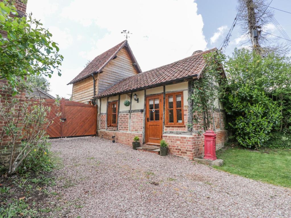 Hoone, kus puhkemaja asub