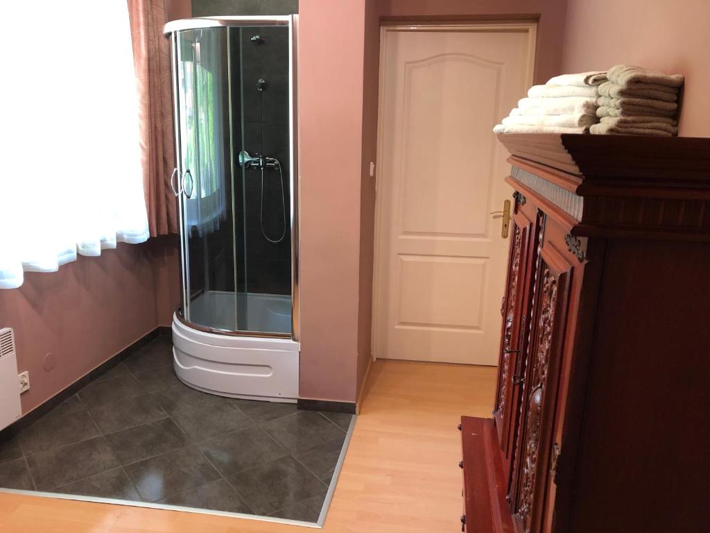 Fotografie z fotogalerie ubytování Willa Wicko - Międzyzdroje - apartamenty z aneksem - widok na Zalew Szczeciński v destinaci Międzyzdroje