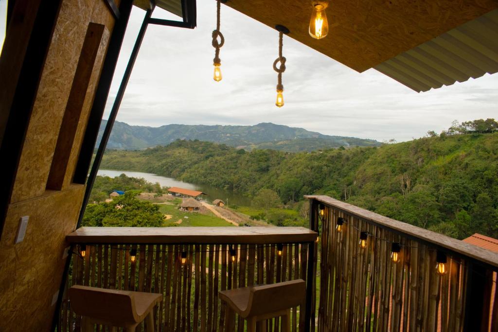 Laguna Guaitipán Ancestral - Superior Chalet