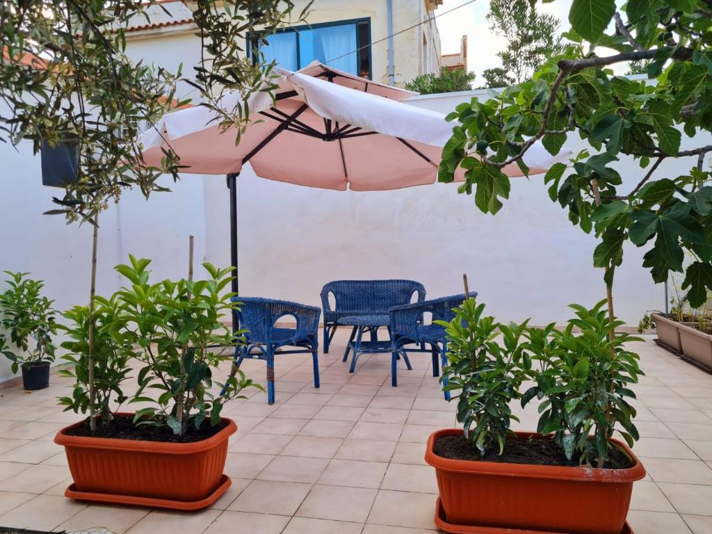 Patio nebo venkovní prostory v ubytování Casa Vacanza Delfino Azzurro - Noto Marina -
