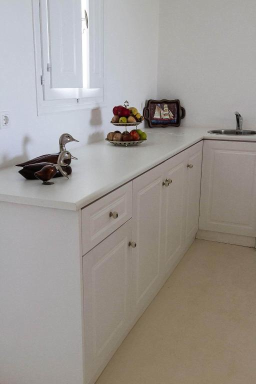 Sea Sound White Katikies - 3