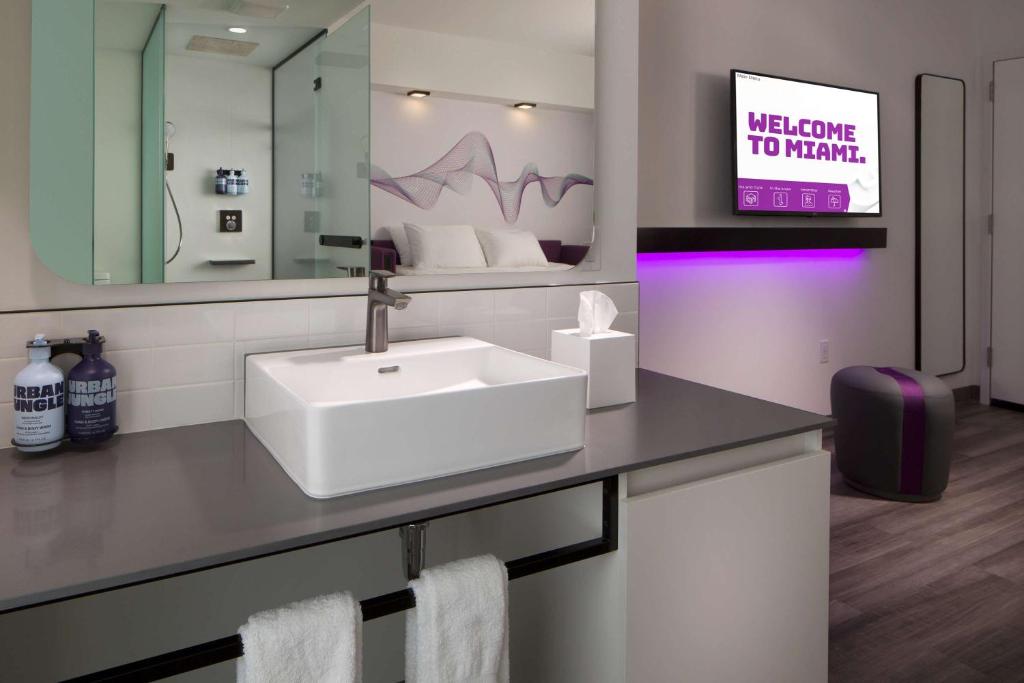 YOTEL Miami - Reina Premium