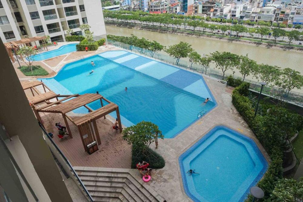 Luxury The Goldview Apartment Spacious 2 BEDROOM Bitexco view in Distrct 4 FREE pool gym