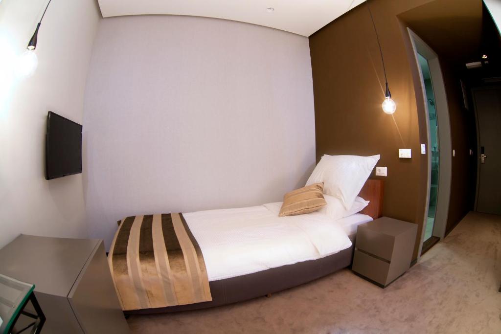 Hotel Russia - Single Room