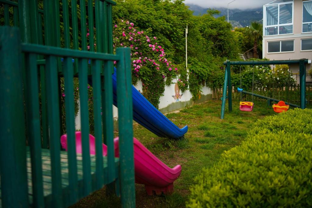 Zahrada ubytování Aes Club Hotel