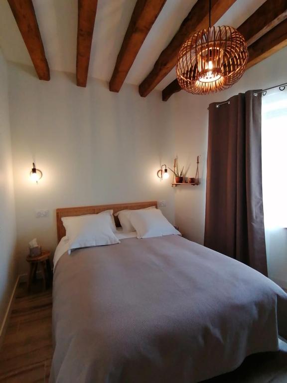 La Petite Boire - Chambres d'hôtes près d'Angers - Huisje Met Uitzicht Op De Tuin