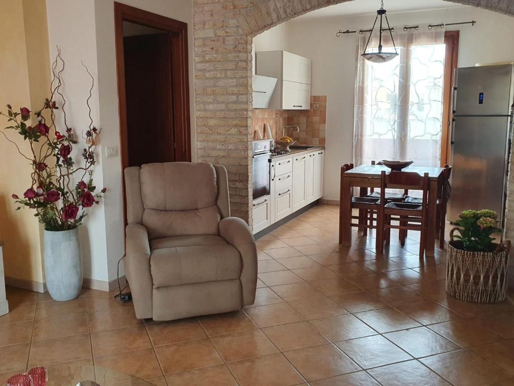 SPILLY'S house - Two-Bedroom Apartment