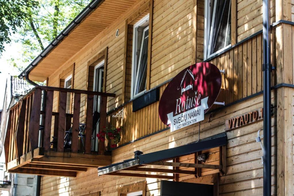 Budova, kde se apartmán nachází