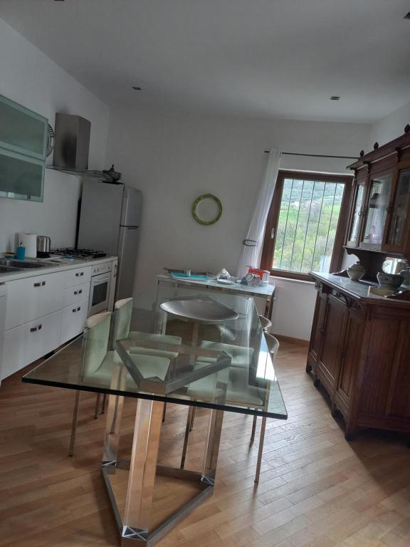 Kuchyňa alebo kuchynka v ubytovaní Casa Altieri