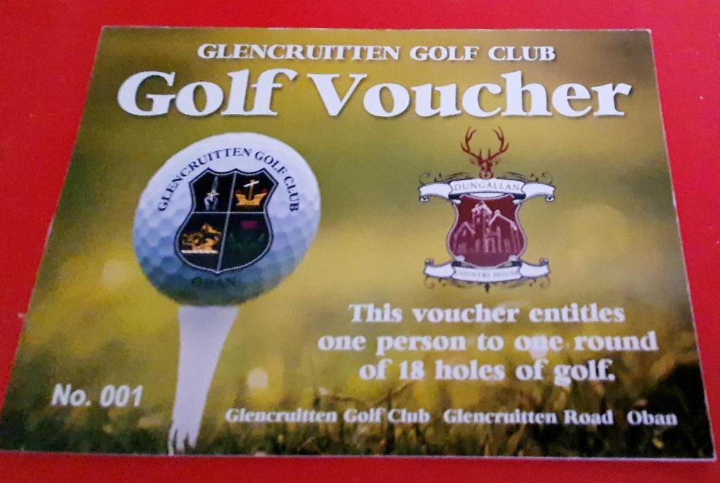 Golf v venkovského domu nebo okolí