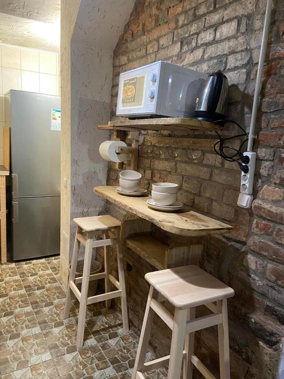 Kuchyň nebo kuchyňský kout v ubytování Hostel Danylo Halytskyi