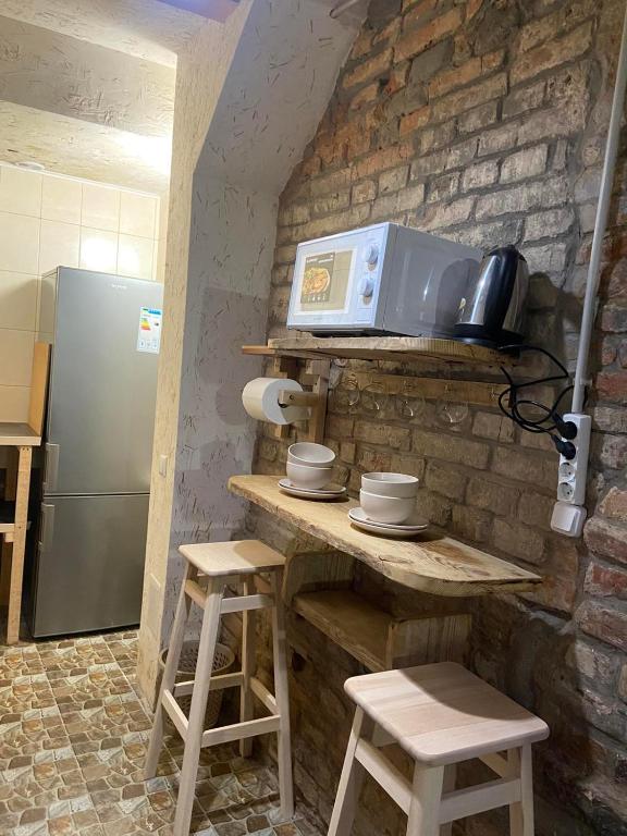 Kuchyň nebo kuchyňský kout v ubytování Hostel Danylo Halytskyi
