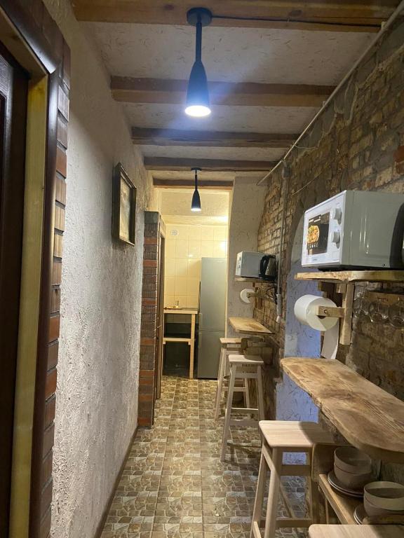 Kuchyň nebo kuchyňský kout v ubytování Hostel Danylo Halytskyi