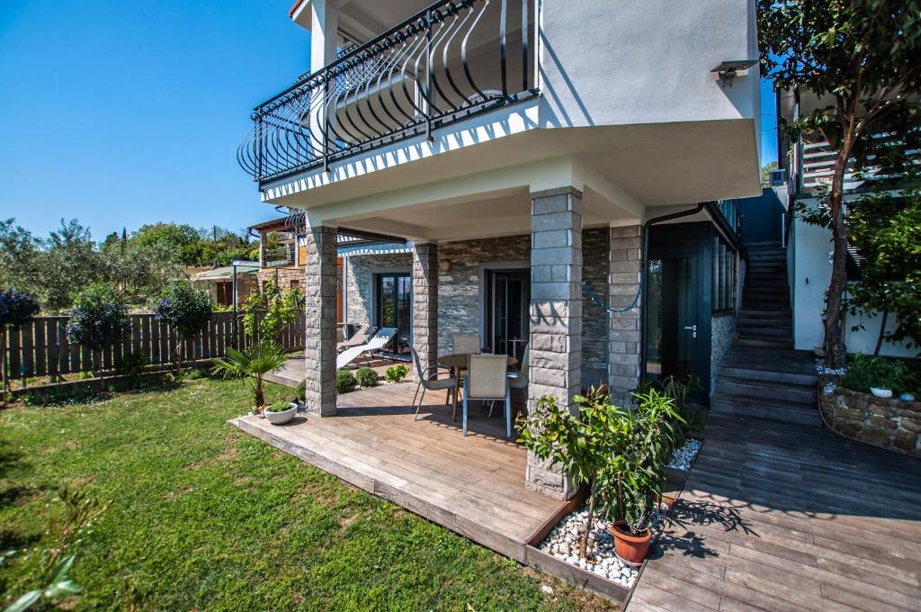 Zahrada ubytování Sea View Apartments Debeli Rtič