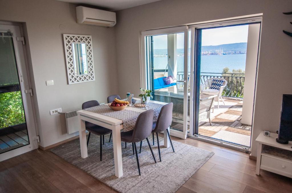 Příroda nedaleko apartmánu