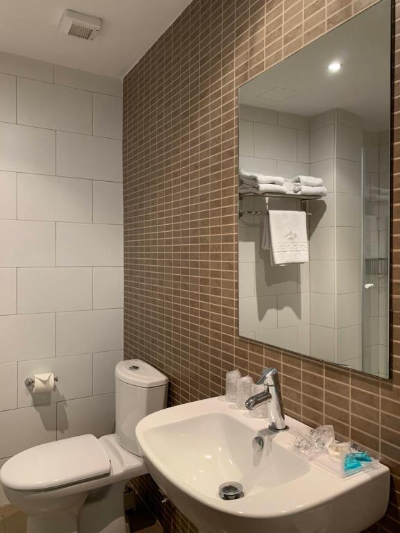 Hostal La Placeta - 10